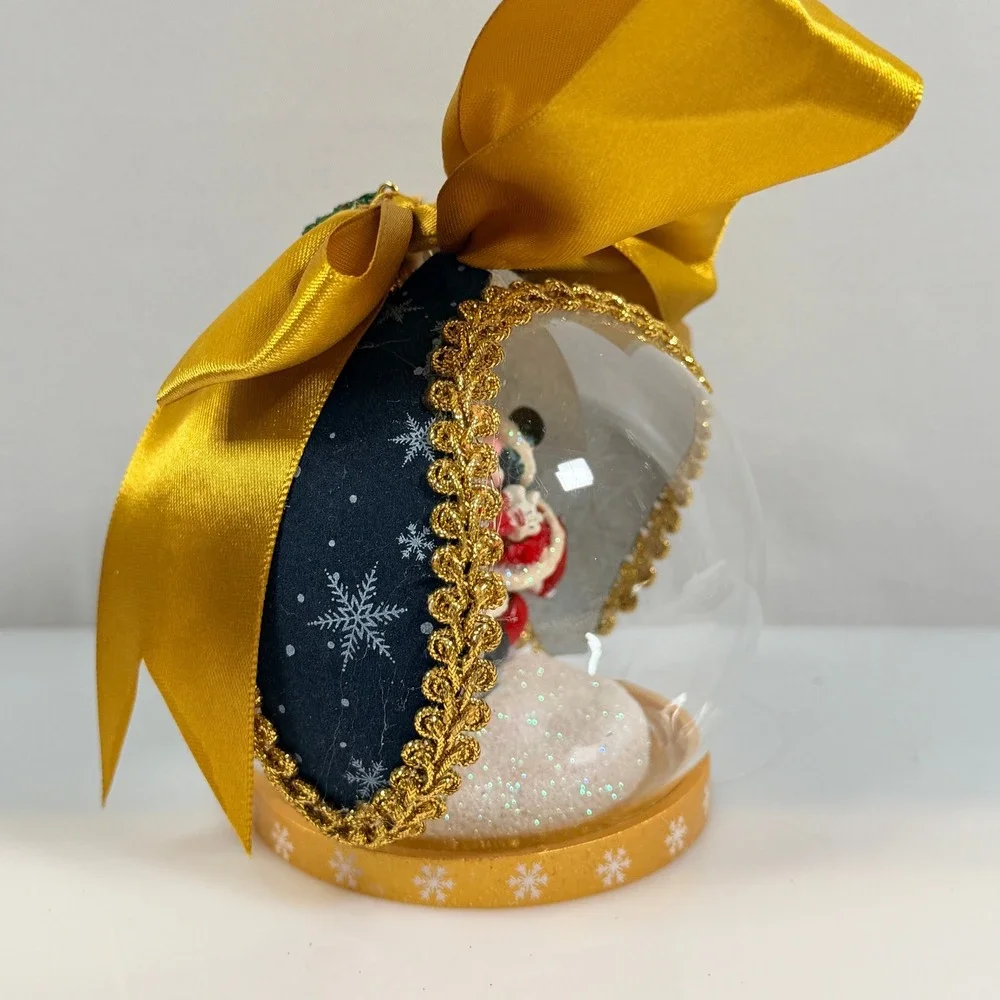 Disney Mickey Minnie Kissing Christmas Ornament Mistletoe Snow Globe Style